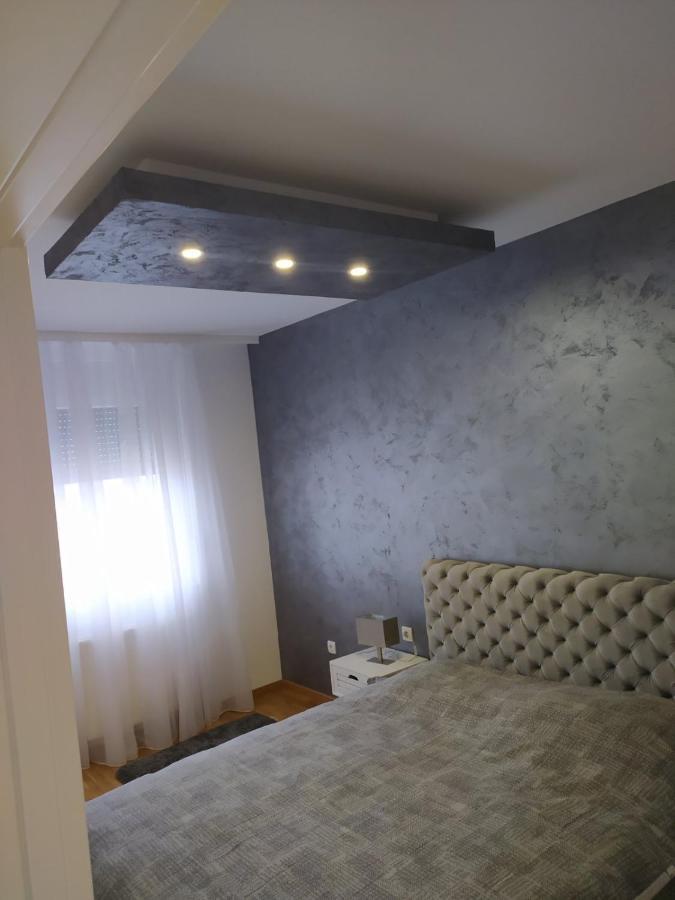 Apartman Milla Lux Νόβι Σαντ Εξωτερικό φωτογραφία